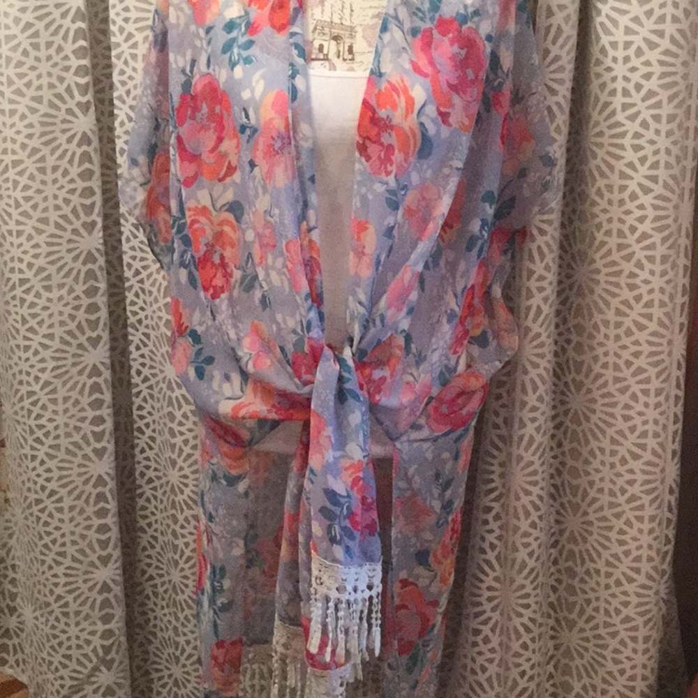 🆕 Anthropologie Sheer Floral Cover Up Throwover 🌺